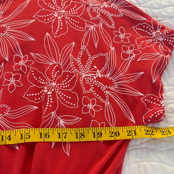 Ruby Rd. Vibrant Red Blouse with White Floral Pattern - Picture 7 of 8